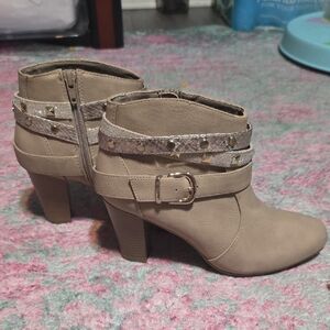 Jennifer Lopez Taupe Ankle Booties with Studded Straps
